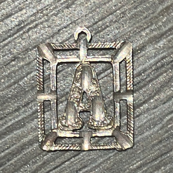 925 Sterling Silver Letter “A” Pendant - Picture 10 of 13